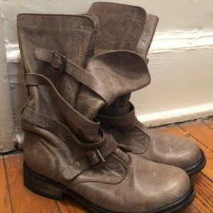 Steve Madden combat boots